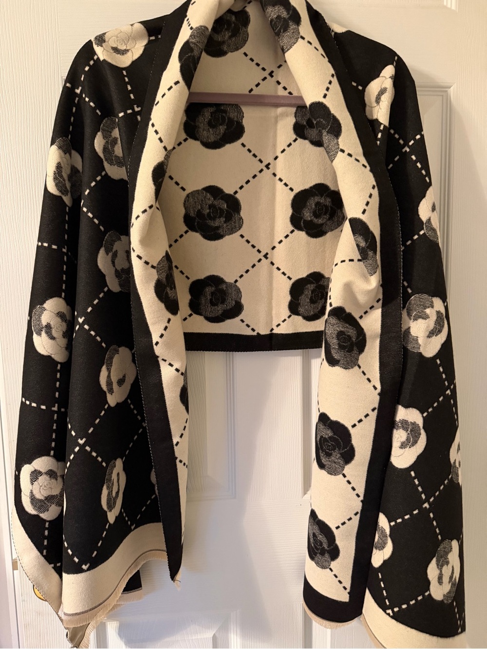 Camellia Flower Pattern Black & Cream Floral Scarf Wrap Shawl NWT